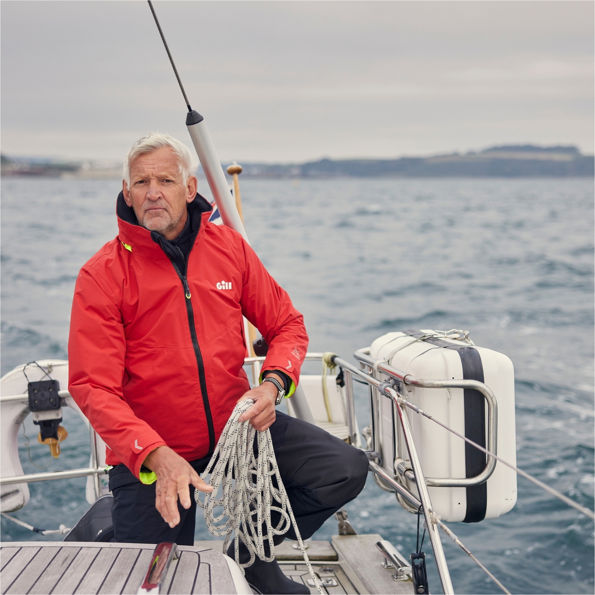 2026 Gill Männer OS3 Coastal Jacke OS33J - Red